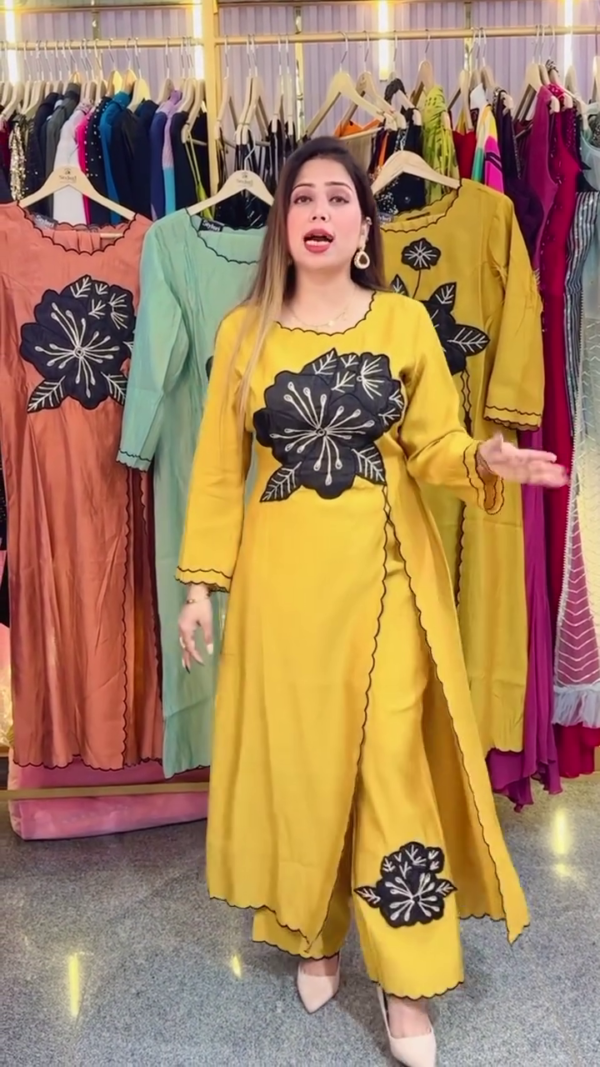 Designer suit with beautiful work - Image 3